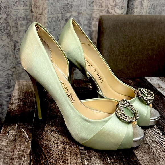 E live from the red carpet D’orsay heels with crystals. - Picture 1 of 5